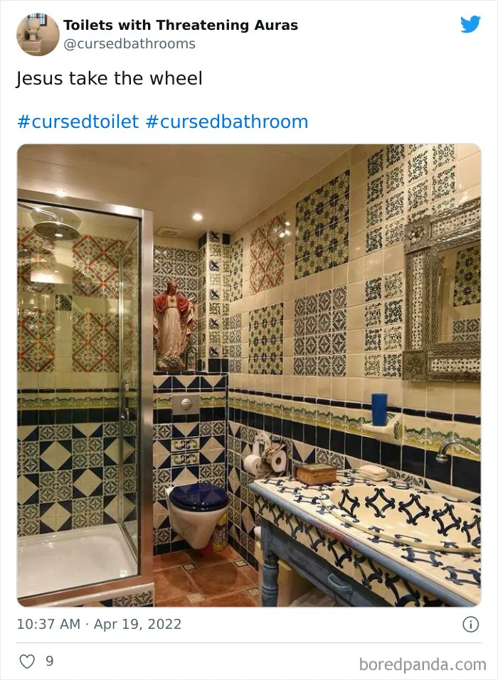 50 Of The Weirdest Lavatories From Around The World, As Shared By "Toilets With Threatening Auras"