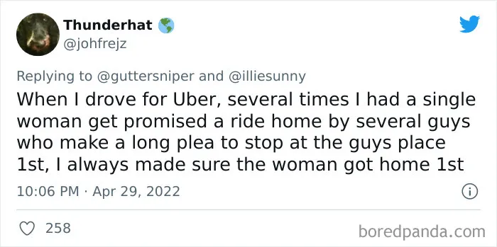 "Men, DO THIS": Bartender Warns Woman About A Suspicious Guy, Inspires Others To Share Similar Stories (35 Stories)