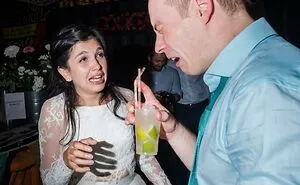 30 Honest Wedding Photos By Ian Weldon That Are As Funny As They Are Chaotic (New Pics)