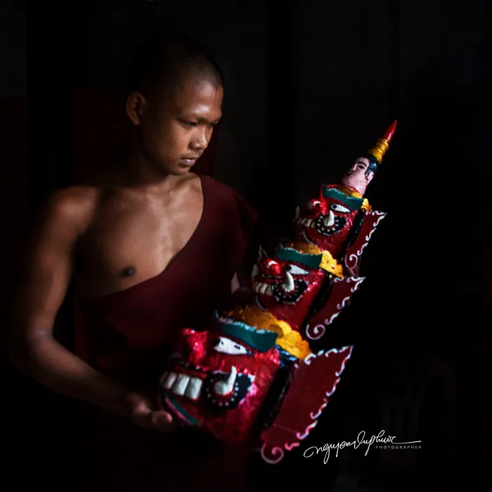 The Home-Leaving For Filial Piety Towards Grandparents And Parents Is A Beauty In The Community Of Young Khmer Buddhists