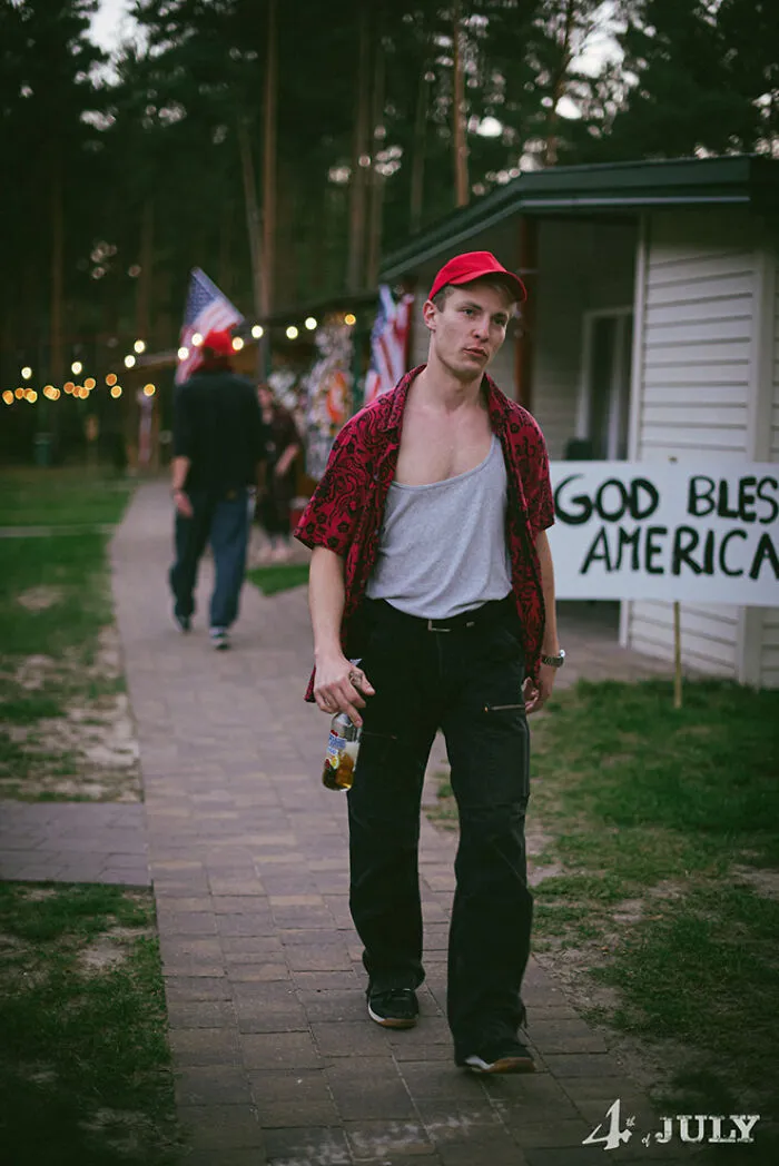 51 Pics Of Polish People Roleplaying As Americans Celebrating The 4th Of July