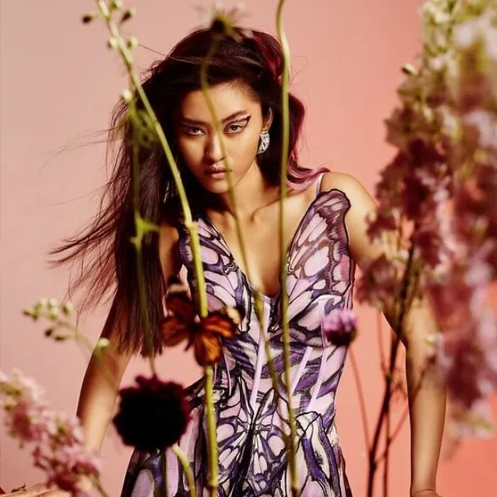 Designer Turns Women Into Real-Life Fairies With Her Butterfly Dresses (23 Pics)