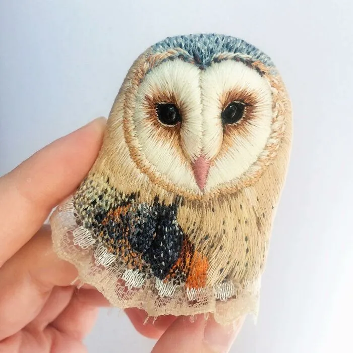 40 Embroidered Brooches By This Artist That You Might Confuse With Real Birds (New Pics)