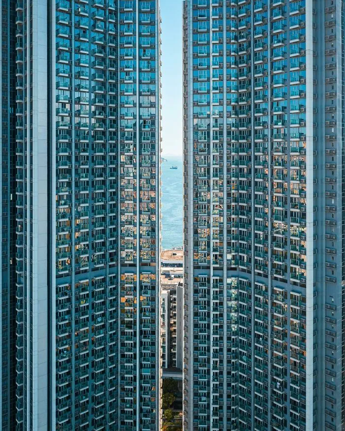 Photographer Shows Why Hong Kong Is Called The Concrete Jungle (30 Pics)