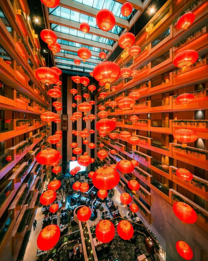 Este fotógrafo demuestra por qué Hong Kong es llamado “la jungla de cemento” (30 imágenes)
