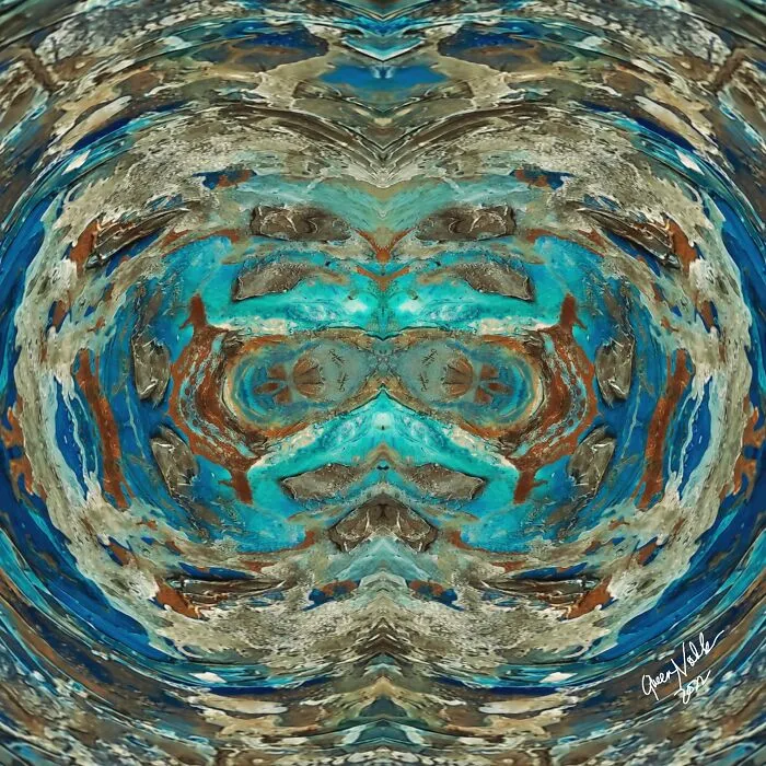 Queennoble's Psychedelic Artworks Are Mind-Blowing (28 Pics)