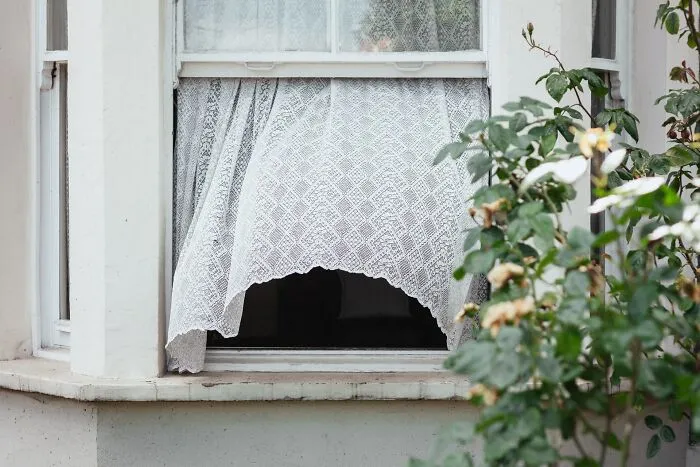 Someone Asked Ex-Burglars To Share Tips On How To Protect Your Home Against Theft, 30 People Delivered
