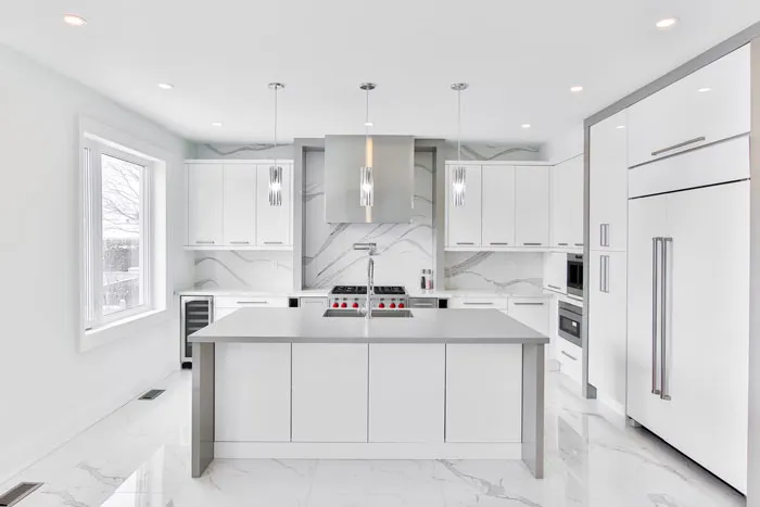 “I Straight-Up Tell Our Clients Not To Do It”: People Are Sharing 30 Of The Worst Interior Design Trends That Everyone Should Avoid