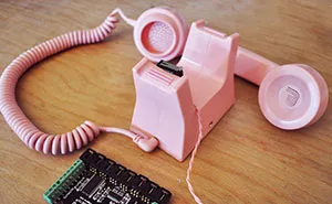 30 Crazy And Unexpected Things People In This Online Community Heard When Someone Forgot To End The Call