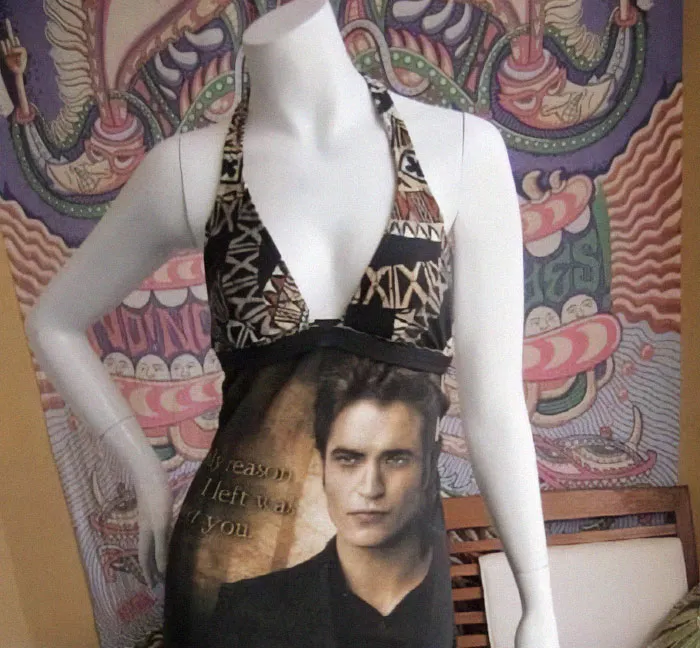I'll Never Allow You Twilight People To Live That Phase Down