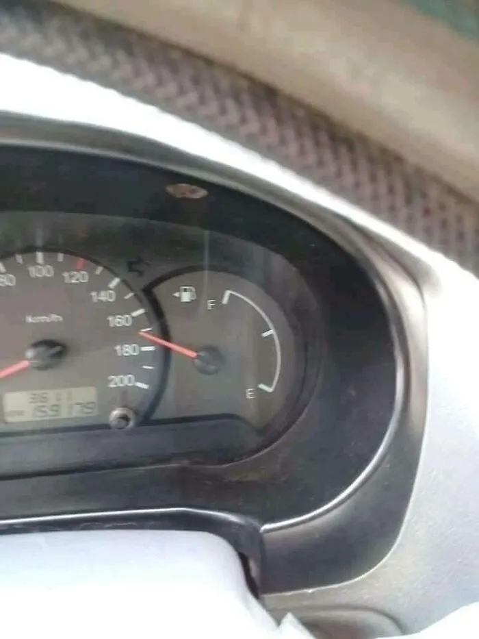 "Some Images": 50 Confusing And Funny Photos Without Any Context, As Shared By This Facebook Page