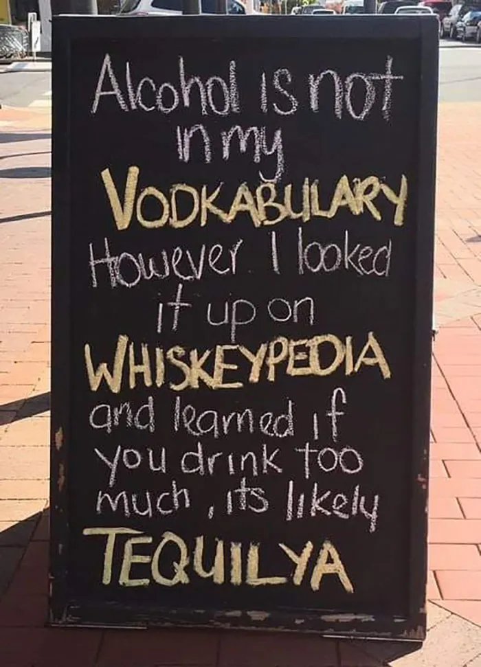 40 Times People Spotted Such Hilarious And Absurd Signs, They Had To Share Them On This Facebook Group