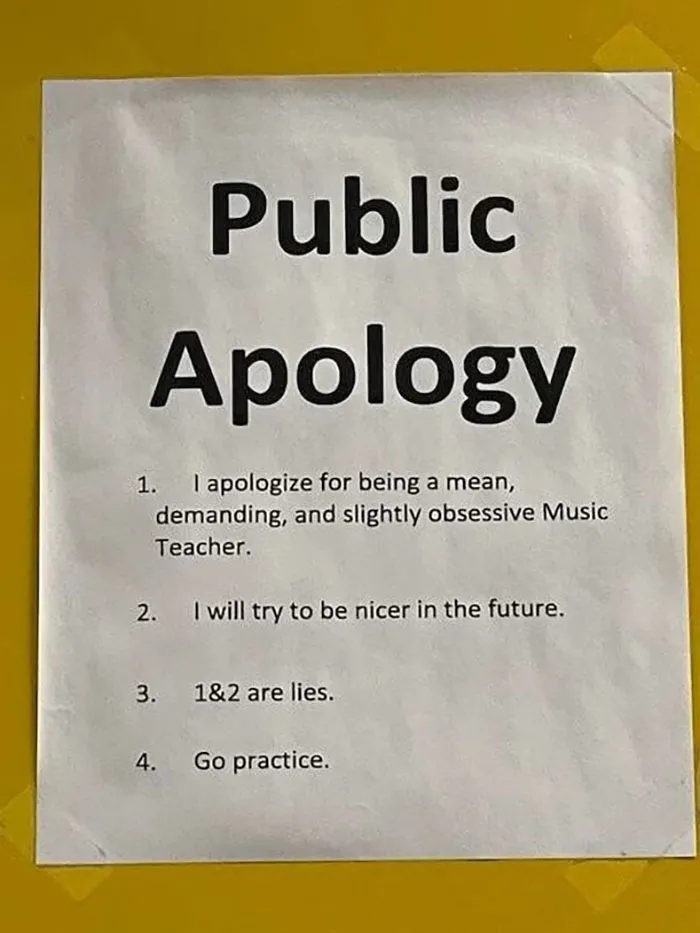40 Times People Spotted Such Hilarious And Absurd Signs, They Had To Share Them On This Facebook Group