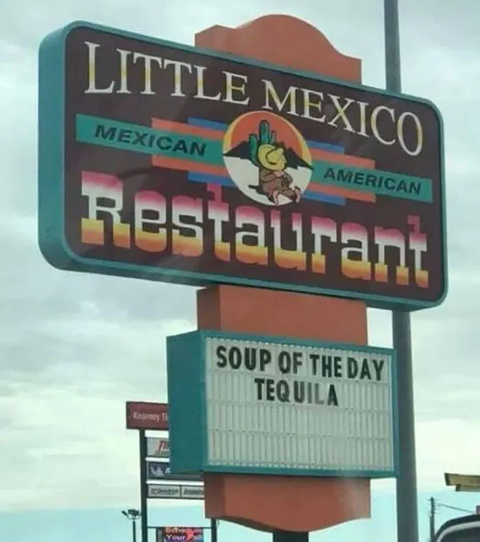 40 Times People Spotted Such Hilarious And Absurd Signs, They Had To Share Them On This Facebook Group
