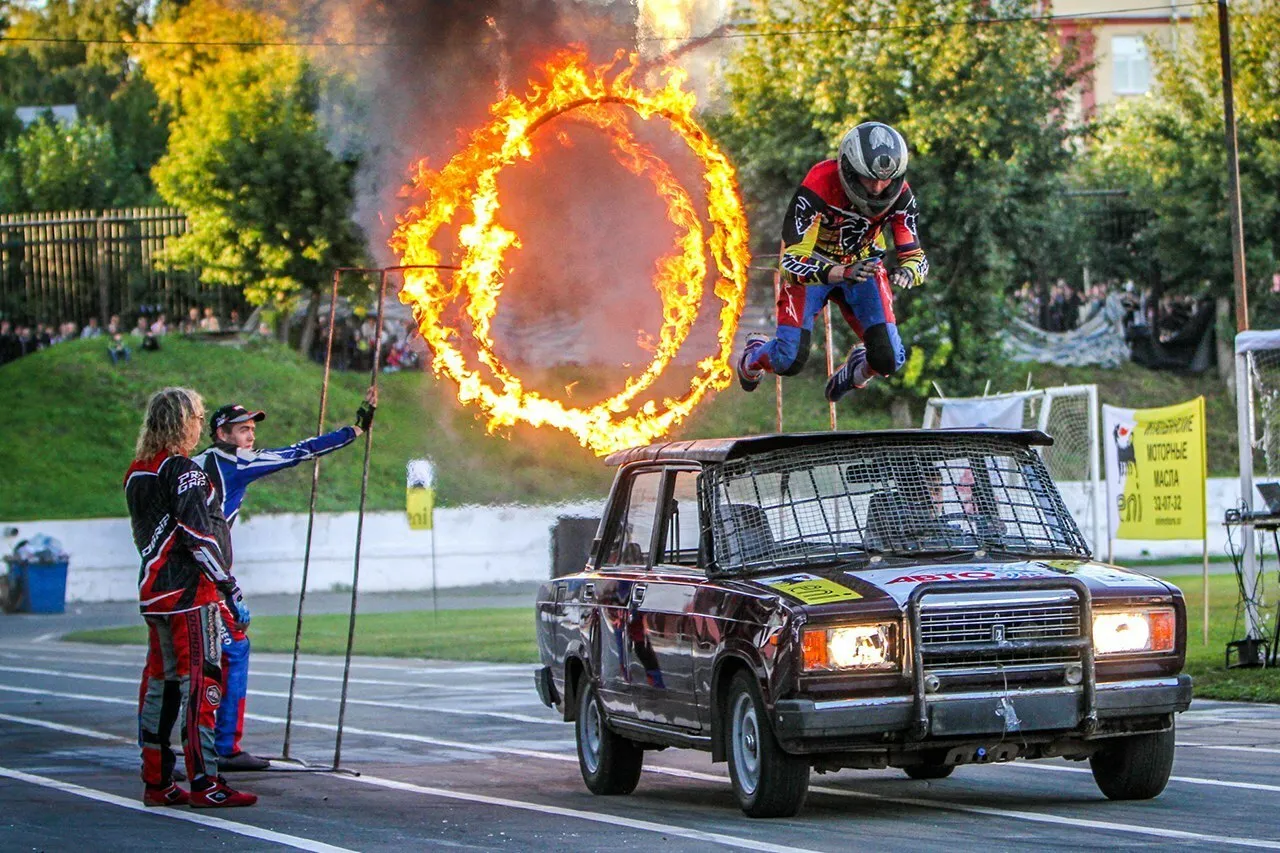 A Brief History Of The Bmx Stunt Team