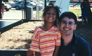 50 Times Parents Acted So Wholesome They Made Their Kid's Day (New Pics)