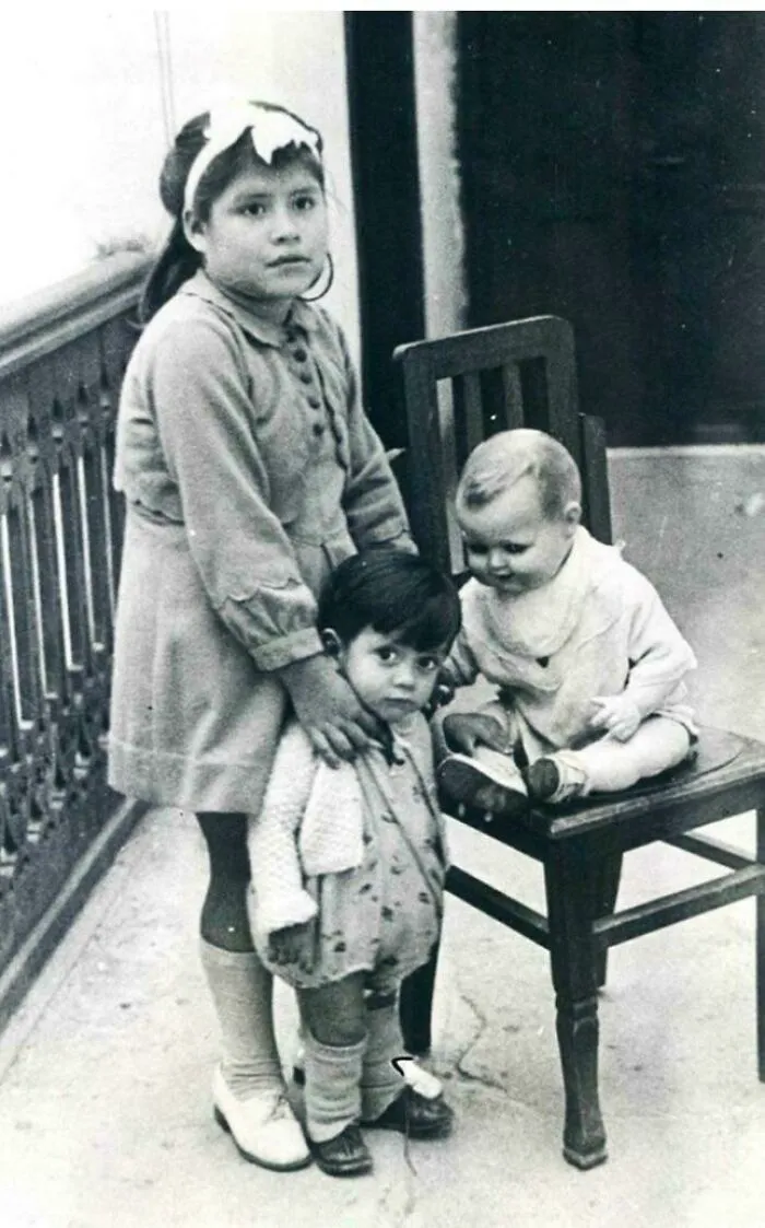 Lina Medina, With Her Son, The Youngest Girl Ever To Give Birth At The Age Of 5