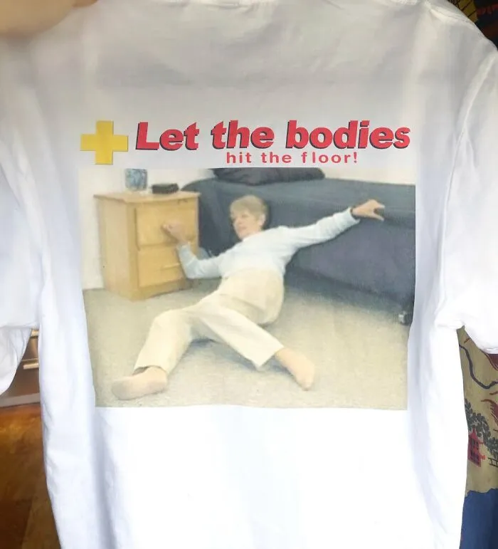 30 Weird, Disturbing, And Downright Cursed Shirts People Actually Wear, As Shared By These Twitter Accounts