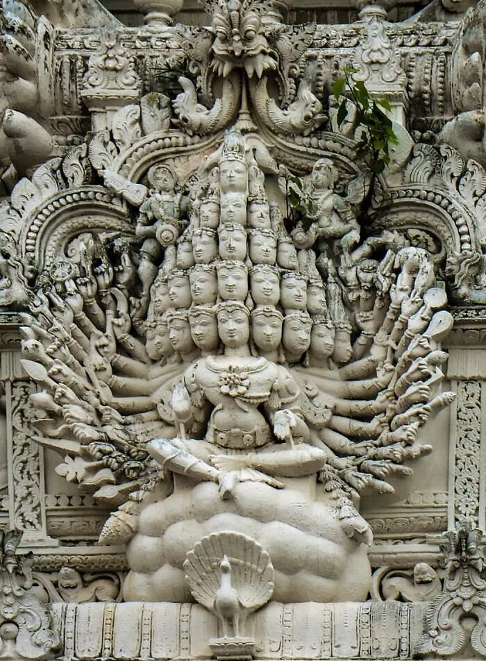 Intricate Ancient Masterpieces That You Can Only Appreciate When You Zoom In (30 Pics)