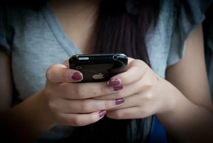 Parents Hire PI To Find Out Who's Their Daughter's Online BF