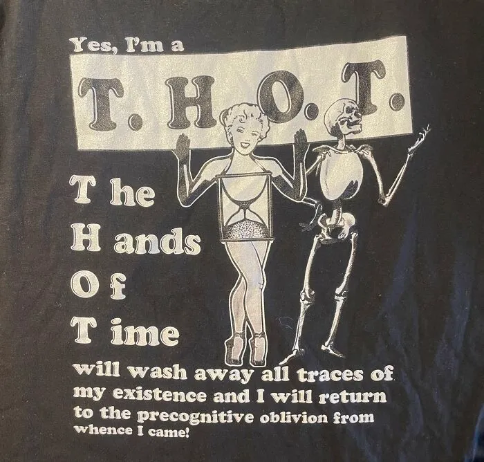 30 Weird, Disturbing, And Downright Cursed Shirts People Actually Wear, As Shared By These Twitter Accounts
