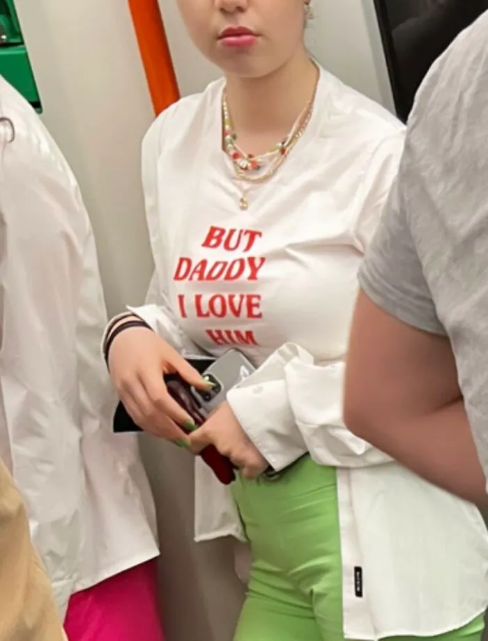 30 Weird, Disturbing, And Downright Cursed Shirts People Actually Wear, As Shared By These Twitter Accounts