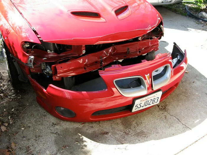 30 Of The Most Startling Windshield Notes Folks Have Ever Found, As Shared In This Online Community