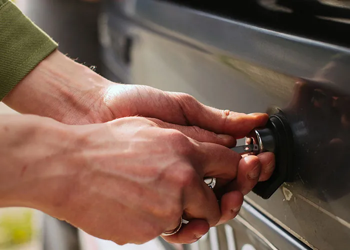 "Los pobres no saben cómo funciona": 20 actividades descabelladas que sólo se les ocurrirían a los asquerosamente ricos