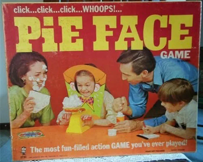 Vintage-Ads-Commercials-Artwork-Toys