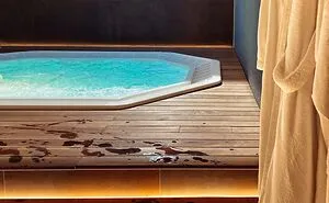 Hotel Workers Are Revealing 30 Disgusting, Bizarre And Shocking Things They've Discovered In Guests' Rooms