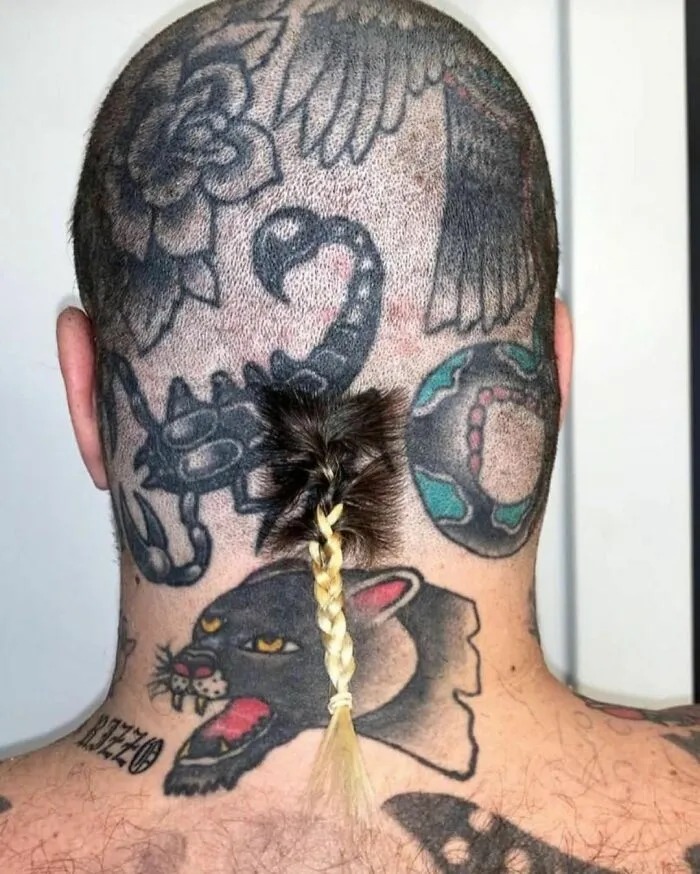 50 Times People Spotted Such Tragic Hairdo Accidents, They Just Had To Share Them In This Online Group