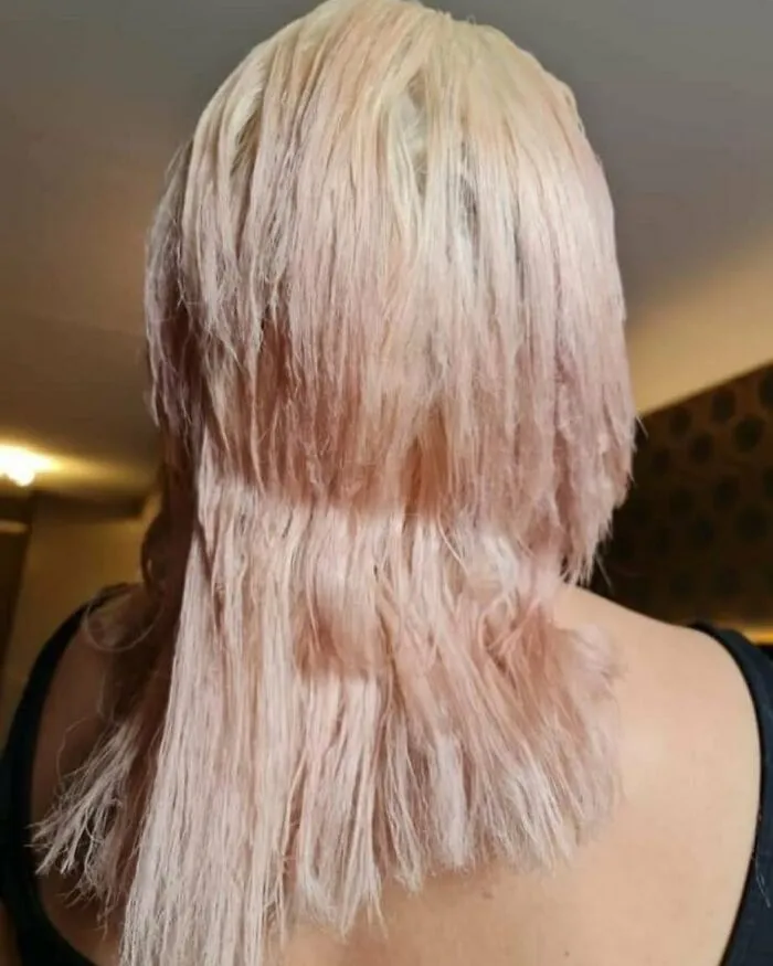47 Trágicos accidentes al cortarse el pelo (nuevas fotos)
