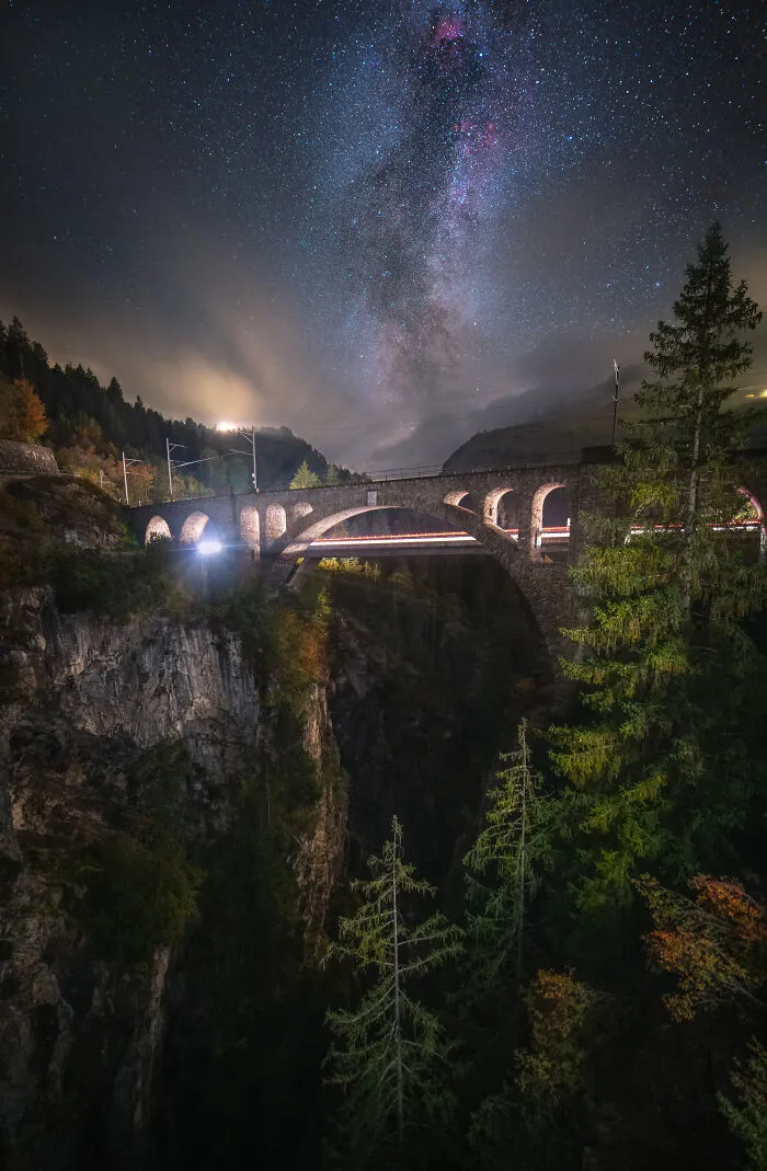 Unveiling The Beauty Of Day And Night Skies: 16 Photographs That I Took