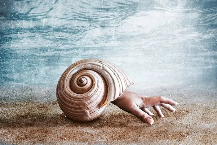 I Like To "Look At Usual Things With Unusual Eyes", Here Are 28 Surreal Images I Created