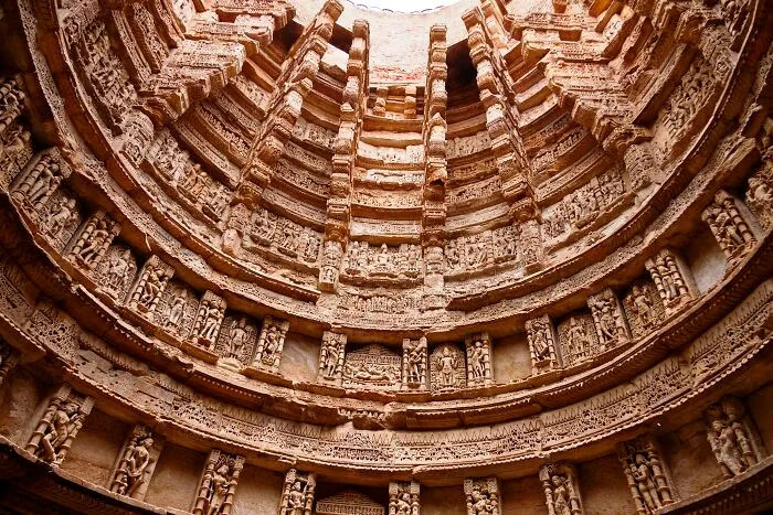 Intricate Ancient Masterpieces That You Can Only Appreciate When You Zoom In (30 Pics)