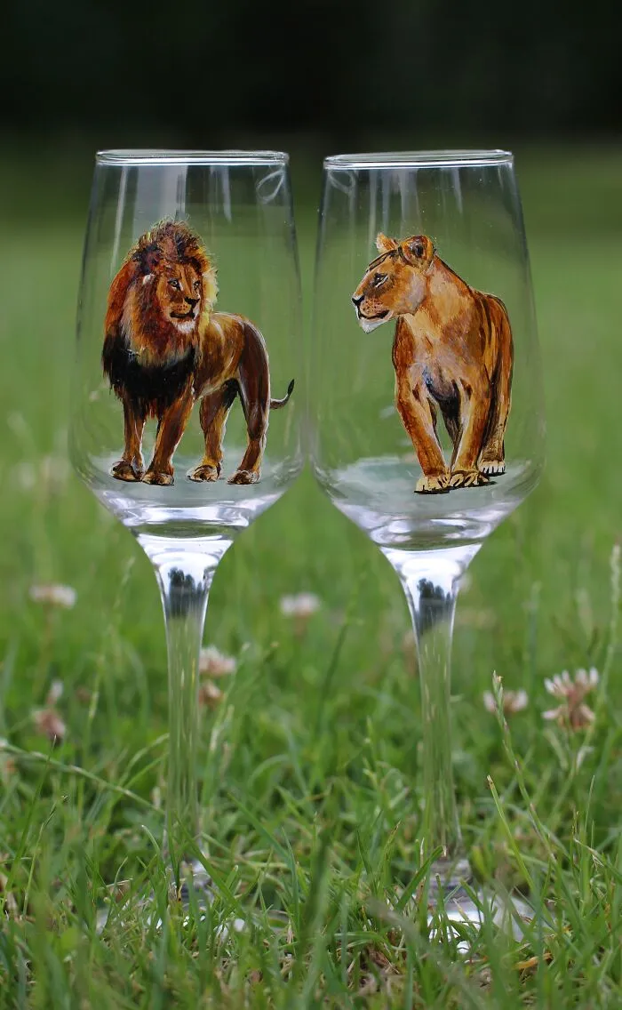 I Used Glasses For Painting Realistic Animals And Here Are 19 Photos Of Them (New Pics)