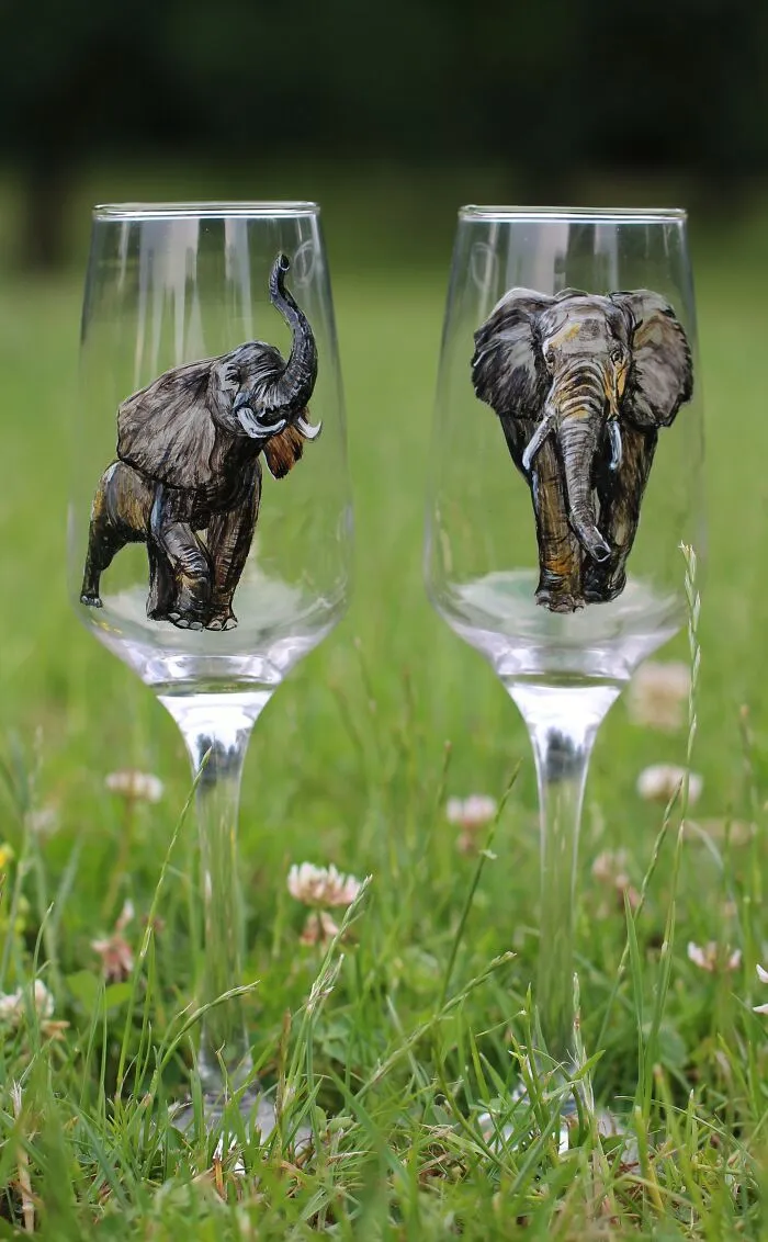 I Used Glasses For Painting Realistic Animals And Here Are 19 Photos Of Them (New Pics)