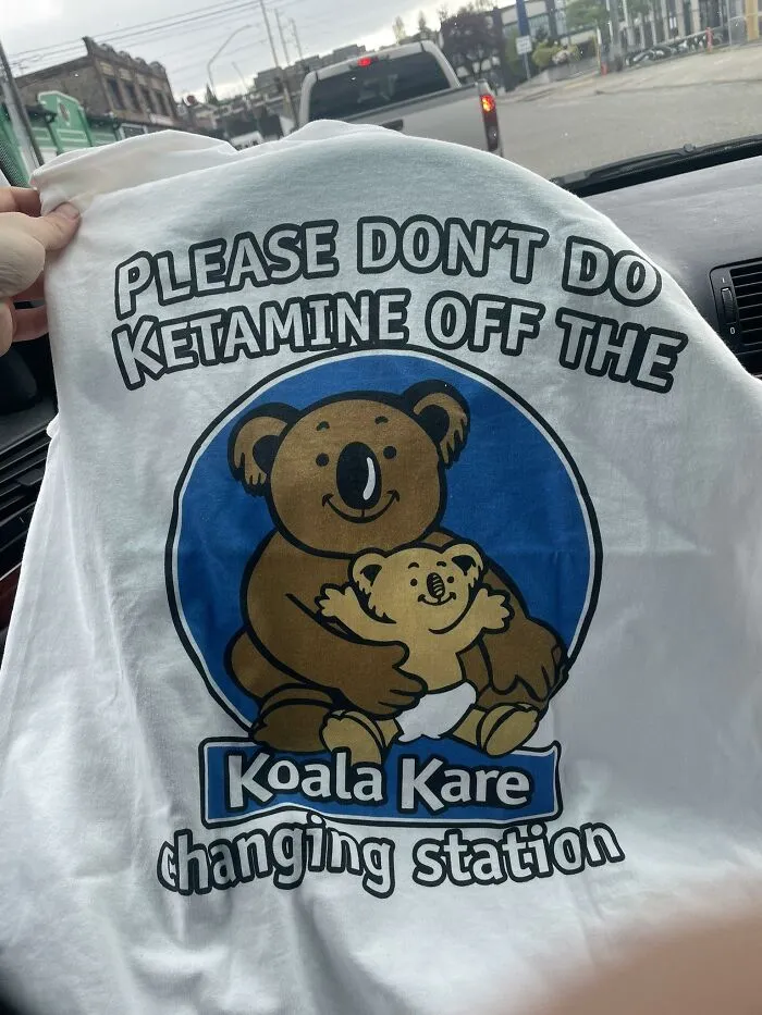 30 Weird, Disturbing, And Downright Cursed Shirts People Actually Wear, As Shared By These Twitter Accounts