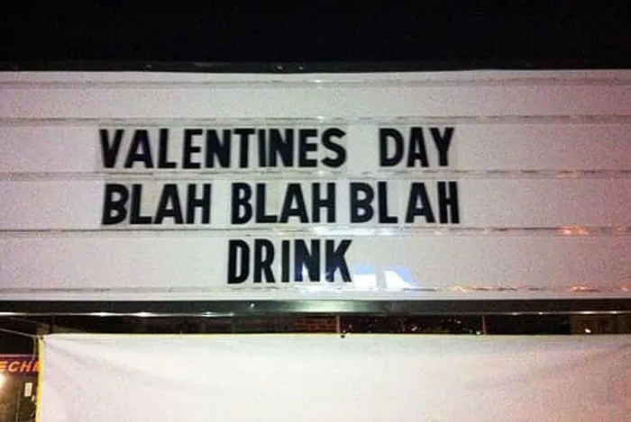 Facebook Page Shares 50 Pictures Who Are Winning The Funny Sign Game