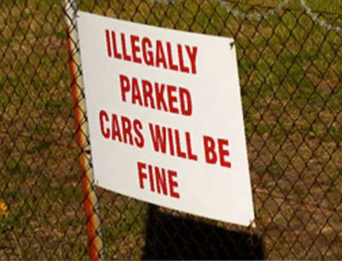 Facebook Page Shares 50 Pictures Who Are Winning The Funny Sign Game