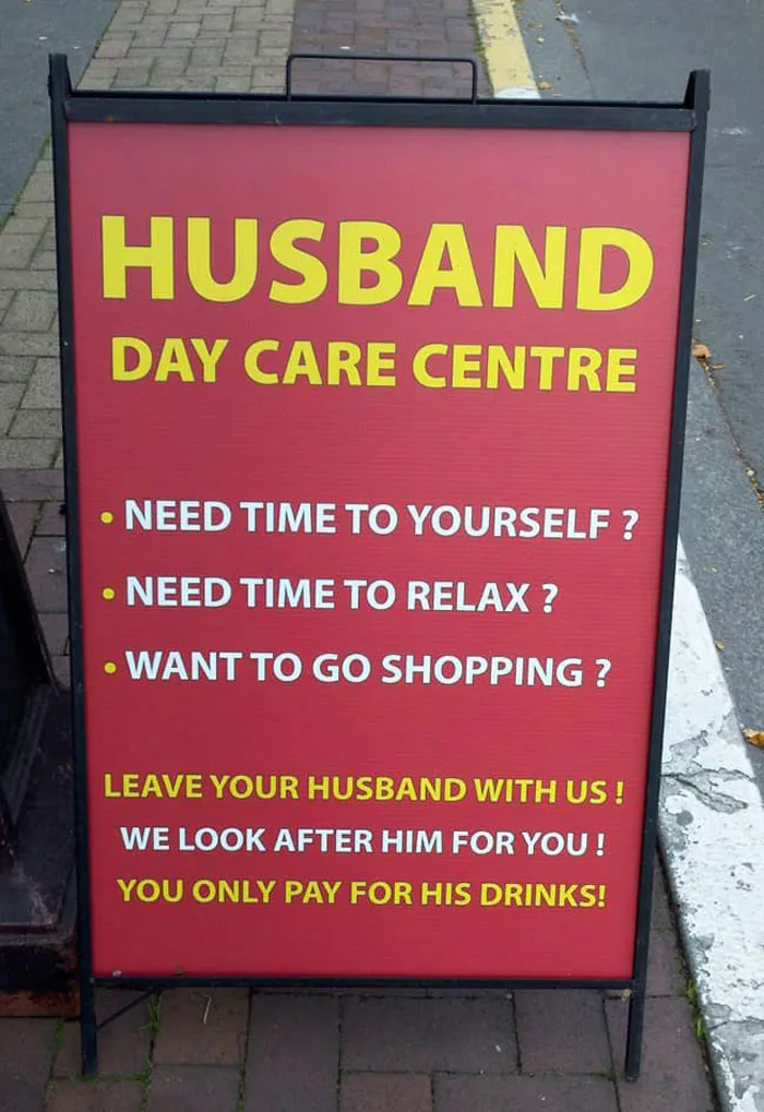 Facebook Page Shares 50 Pictures Who Are Winning The Funny Sign Game