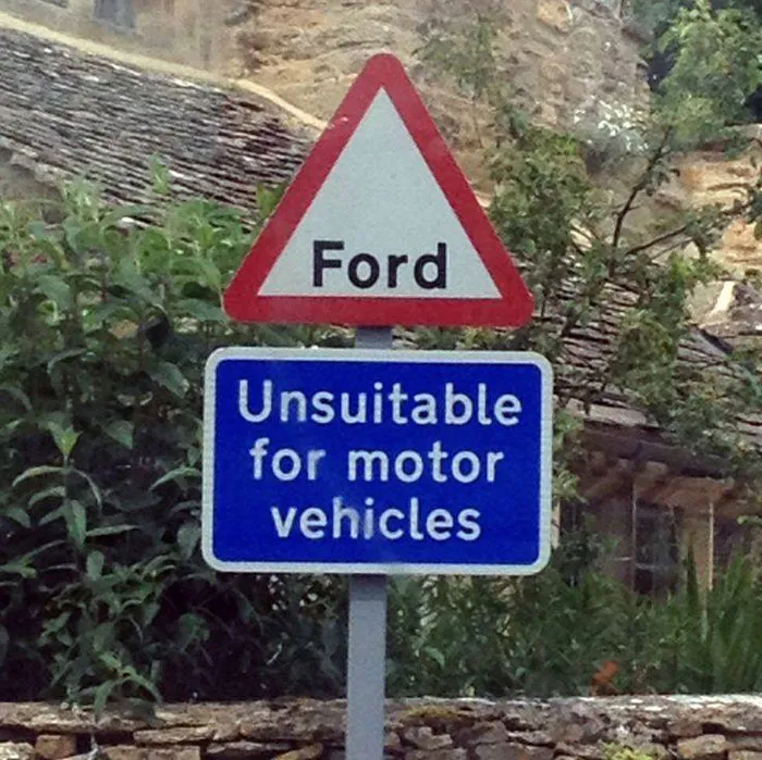 Facebook Page Shares 50 Pictures Who Are Winning The Funny Sign Game