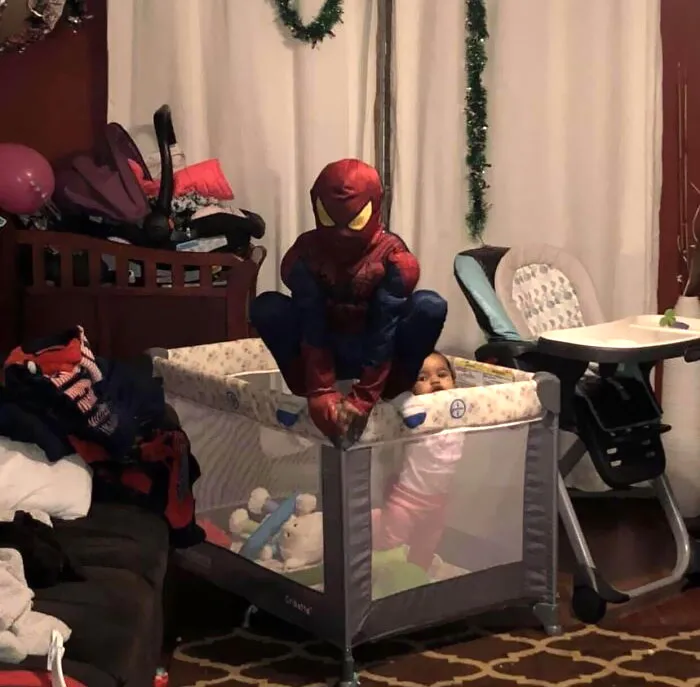 I Asked My 5-Year-Old To Keep An Eye On His Sister While I Served Him Dinner, I Peek Out Of The Kitchen And Find Him Like This. His Sister Is In Good Hands
