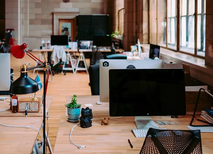 40 Times People Witnessed Their Incompetent Coworkers Make Such Dumb Mistakes, They Could Never Forget Them