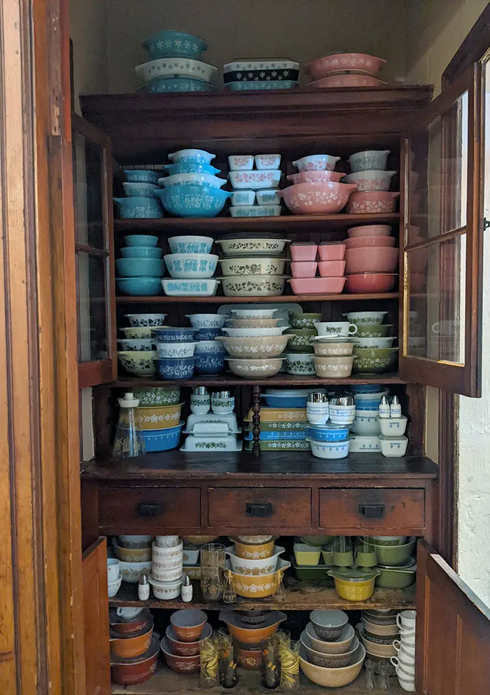 I've Been Thrifting Vintage Pyrex For The Last 10 Years. 95% Of My Collection Was $10 And Under