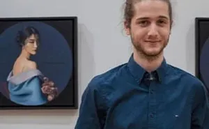 World Famous Photographer Accuses Artist Of Ripping Off Her Work, Is Shocked By His Response