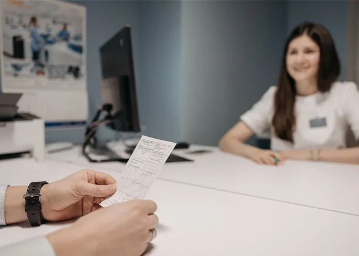 20 Ex-empleados revelan esos secretos que las compañías ocultan al público
