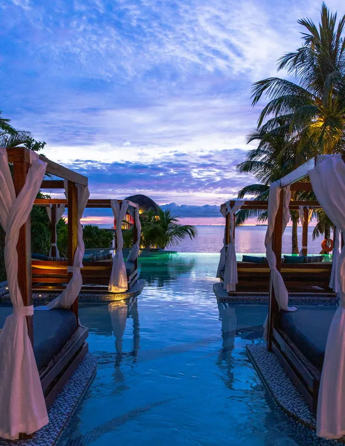 40 People Who Worked For The Super Rich Reveal The Craziest Things They Have Seen While On Duty