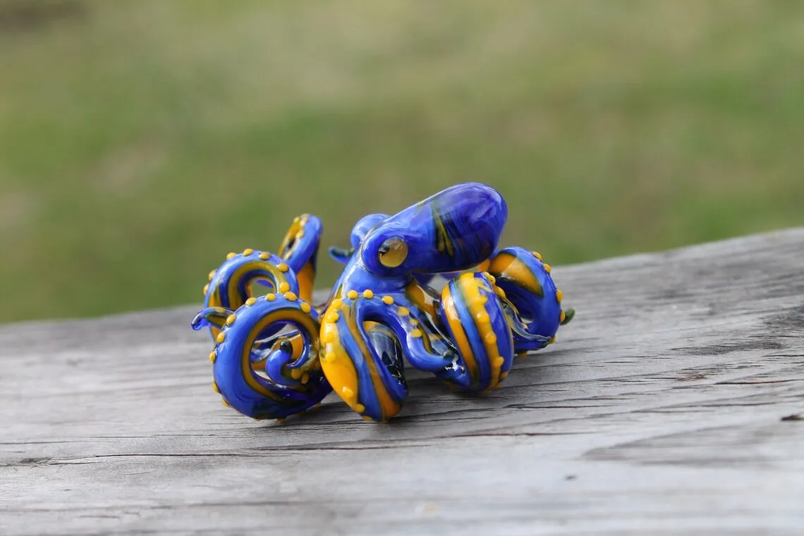 I Am A Representative Of Ukrainian Contemporary Art Share With You Handmade Glass Octopuses