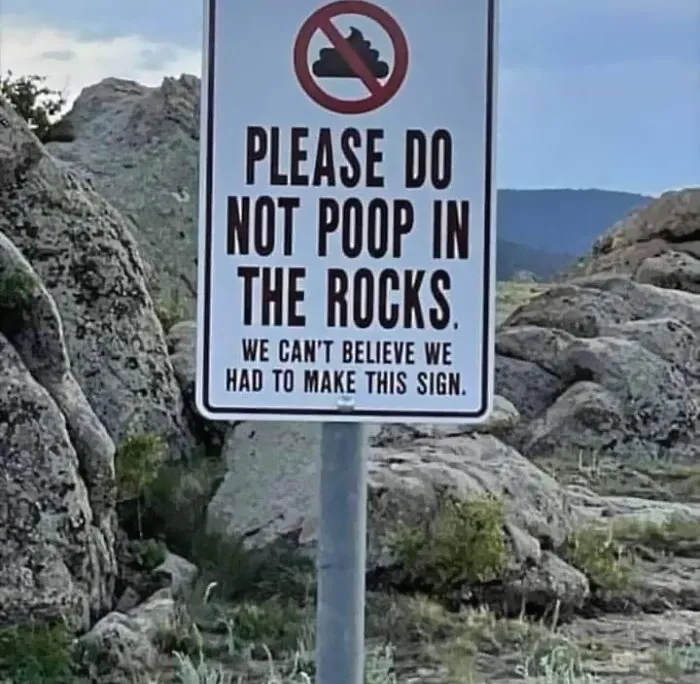 50 Of The Best Pics From This Facebook Group Dedicated To Weird And Absurd Signs Spotted Around The World